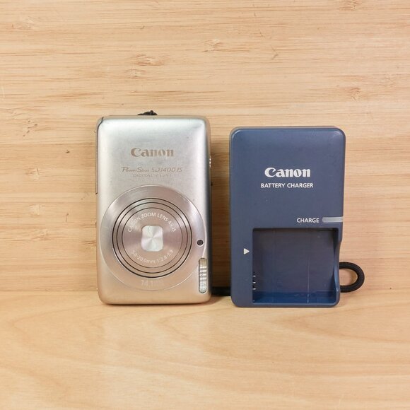 Vintage Canon PowerShot SD1400 IS / 14.1MP / 4x Zoom / Image Stabilizer / Silver - Picture 2 of 9